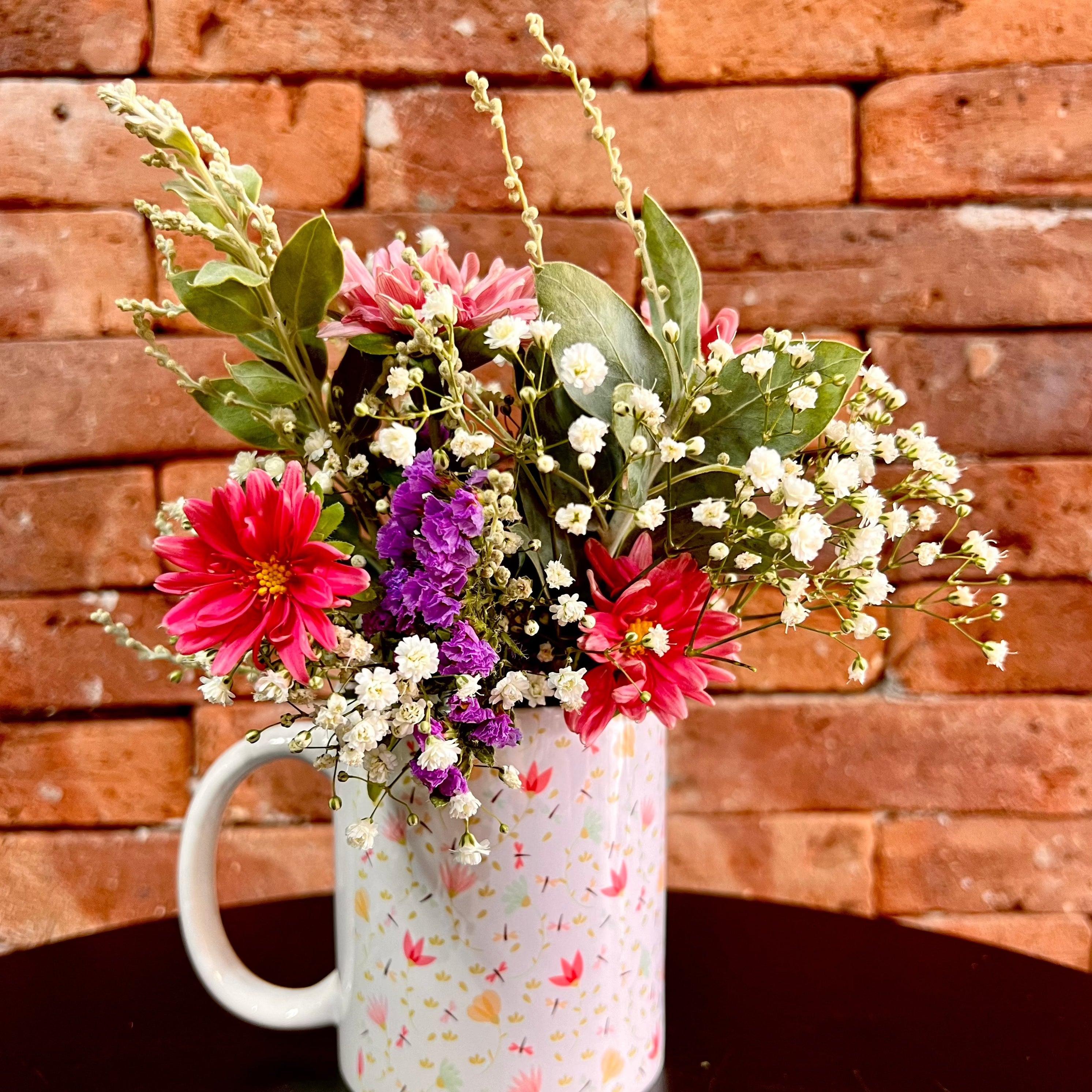 Caneca Estampada com Bouquet